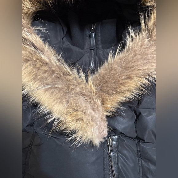 Mackage KAY Down coat with natural fur Signature Mackage Collar - Picture 4 of 11